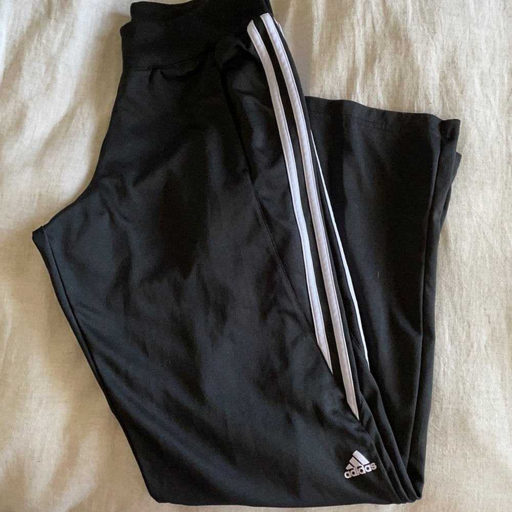 Women’s adidas jogger pants